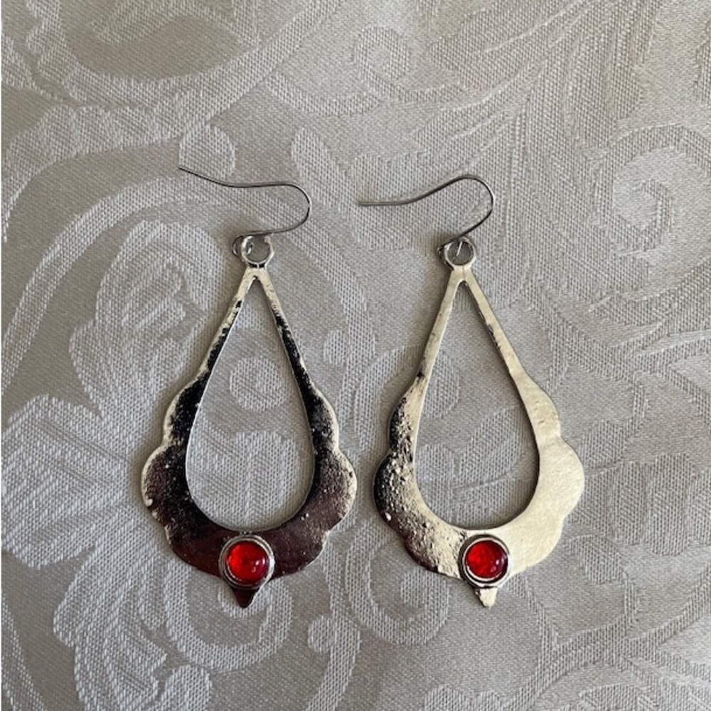 Large Teardrop Silver-Tone Red Gem Dangle Drop Earrings